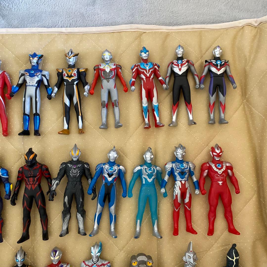 らくろぼL様専用☆ウルトラマンソフビ 43体まとめ売り☆ - メルカリ