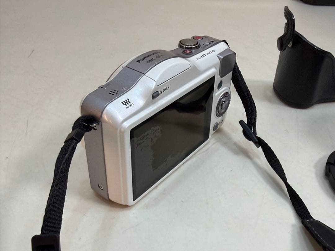 Panasonic DMC -GF3 レンズ14-42mm デジタルカメラ