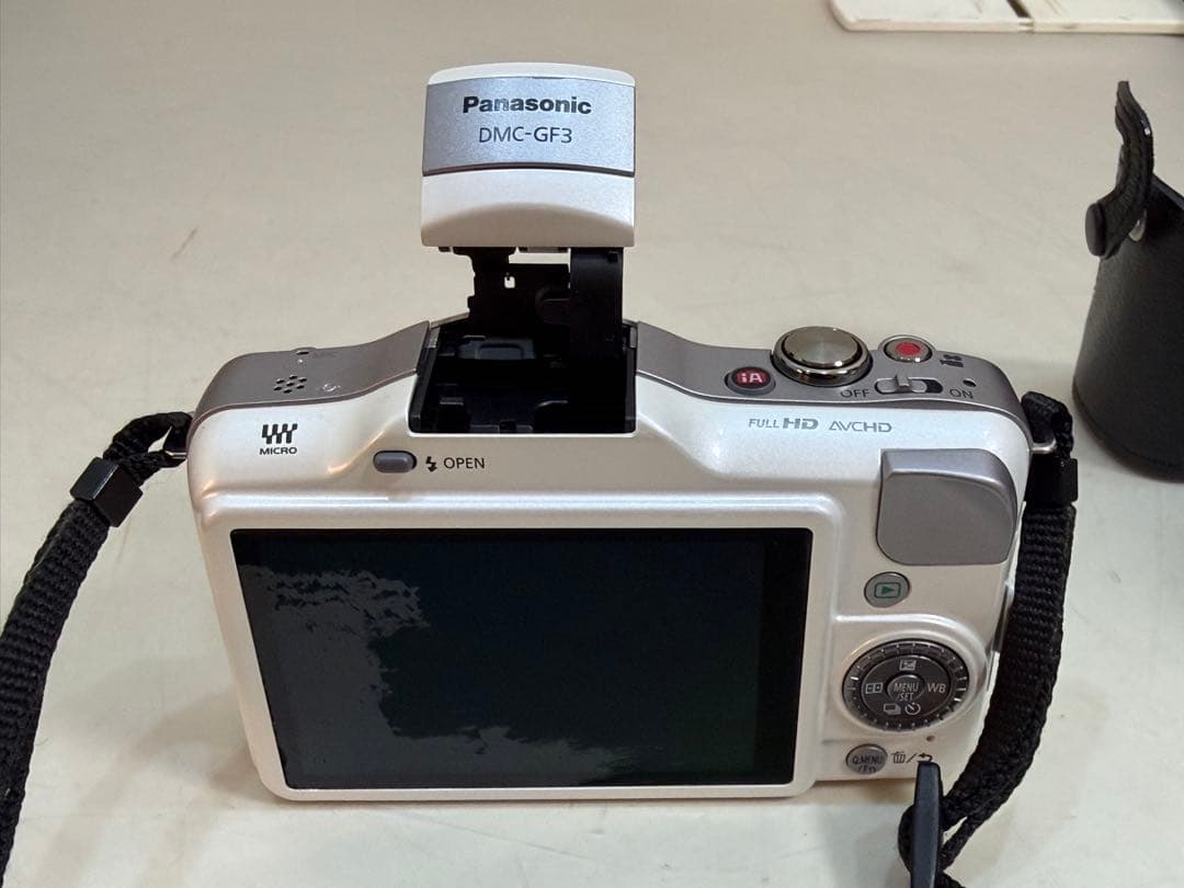Panasonic DMC -GF3 レンズ14-42mm デジタルカメラ