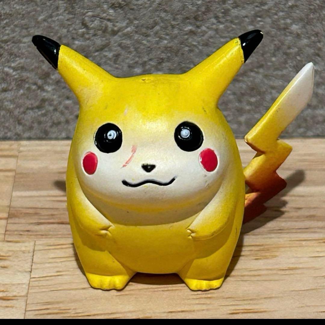 TOMY Nintendo モンコレ 初期 ピカチュウ レトロ レア フィギュア