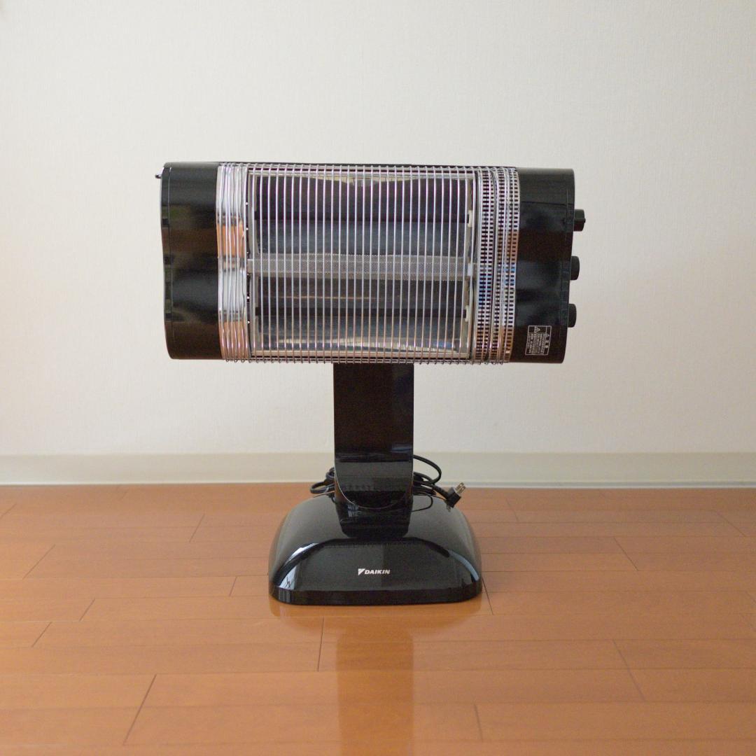 中古】【限定色】ダイキン／遠赤外線暖房機セラムヒート／ERFT11MS-K