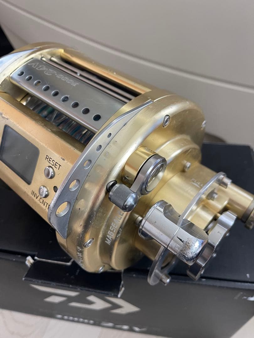 カ*ル様 Daiwa マリンパワー3000-24V ジャンク - メルカリ