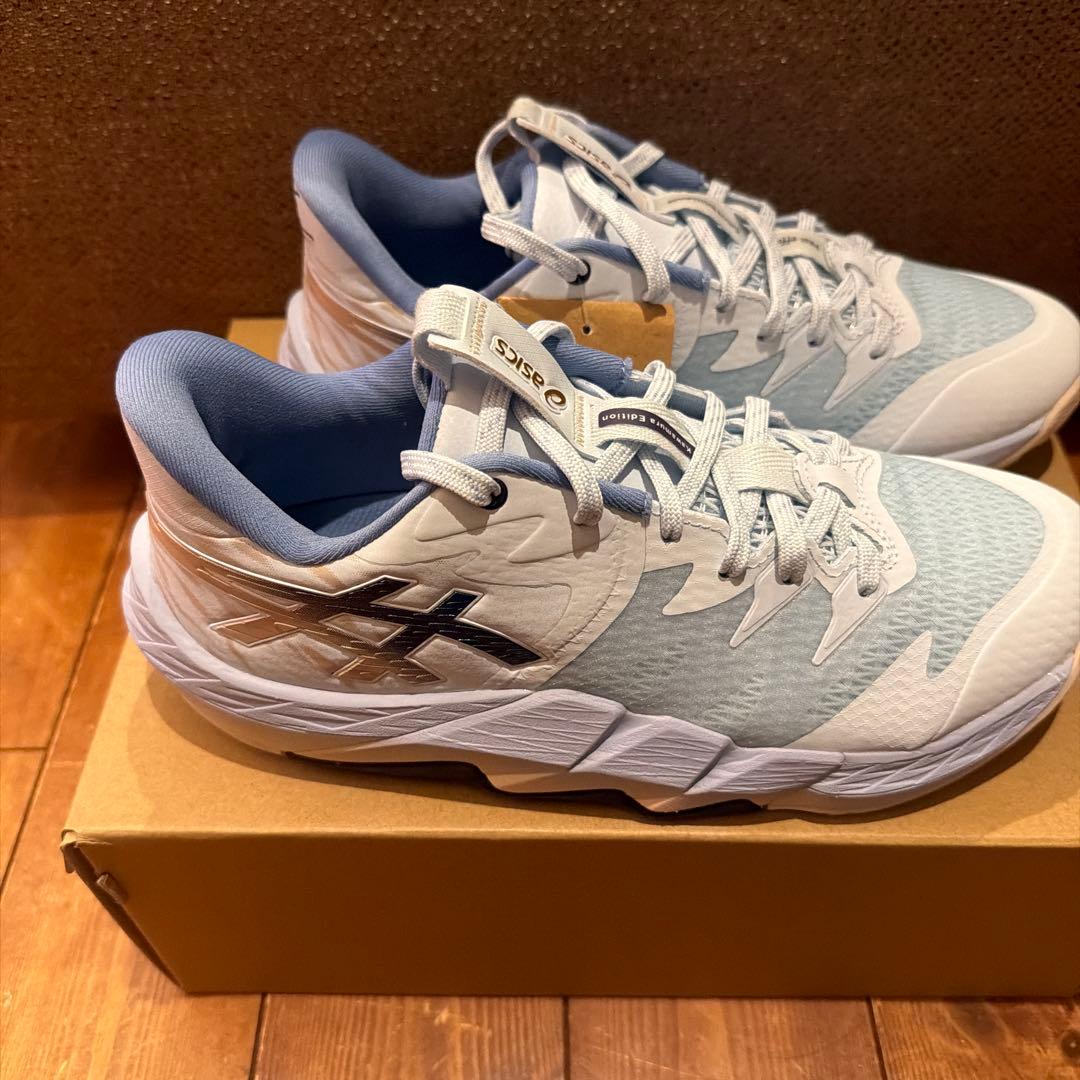 シューズ(男性用) UNPRE ARS LOW 2 RT 25.5cm