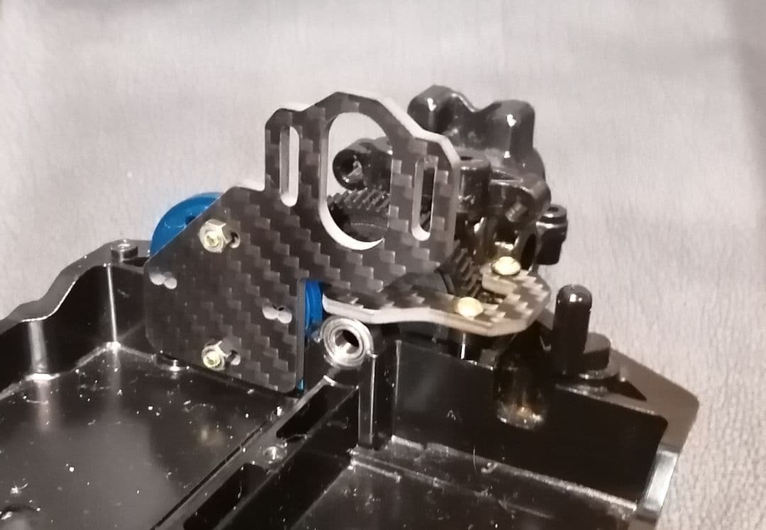 TAMIYA TT-02 TT-01 用 カーボン ハイマウントモーターマウント - メルカリ