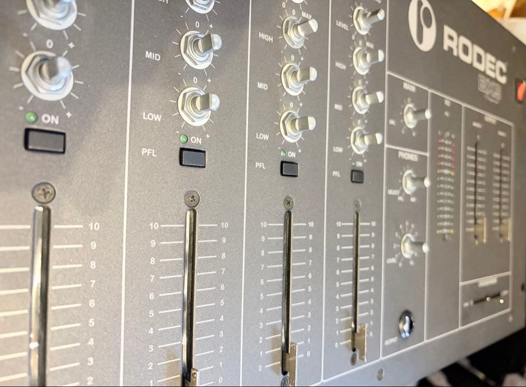 RODEC BX-9 希少DJミキサー ベルギー製 美品 極太サウンド