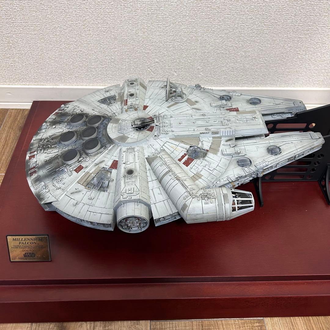 500台限定 ミレニアムファルコン 完成品 ファインモールド シリアル