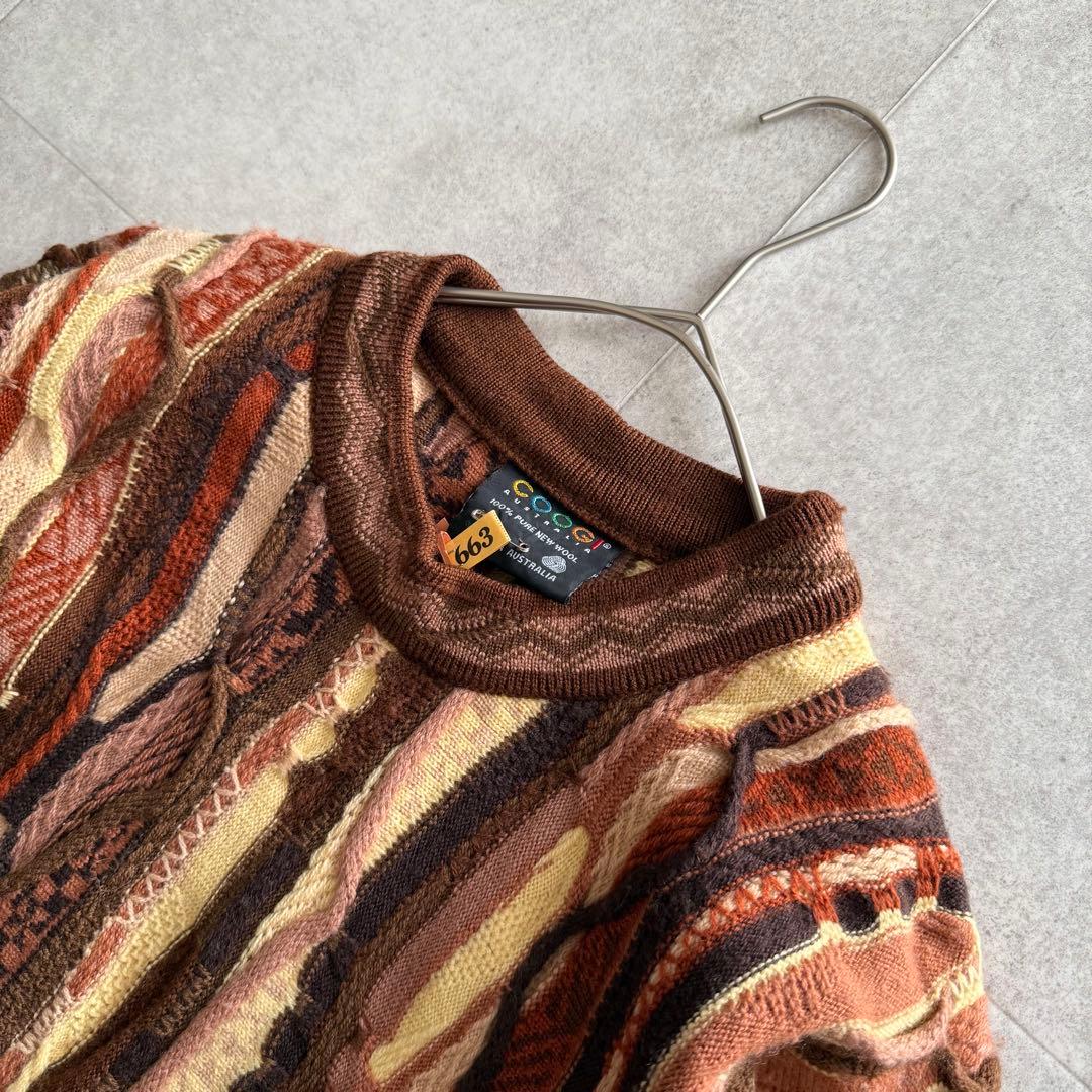 クージー 3D編みニット セーター マルチカラー ブラウン系 長袖 - メルカリ
