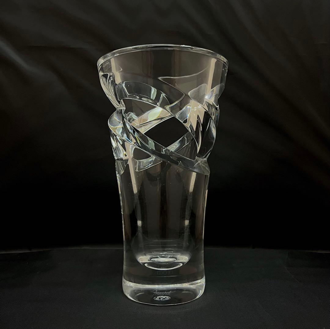 ハ*ナ様 バカラ トルネード 花瓶 斬新なデザインが高級感溢れる