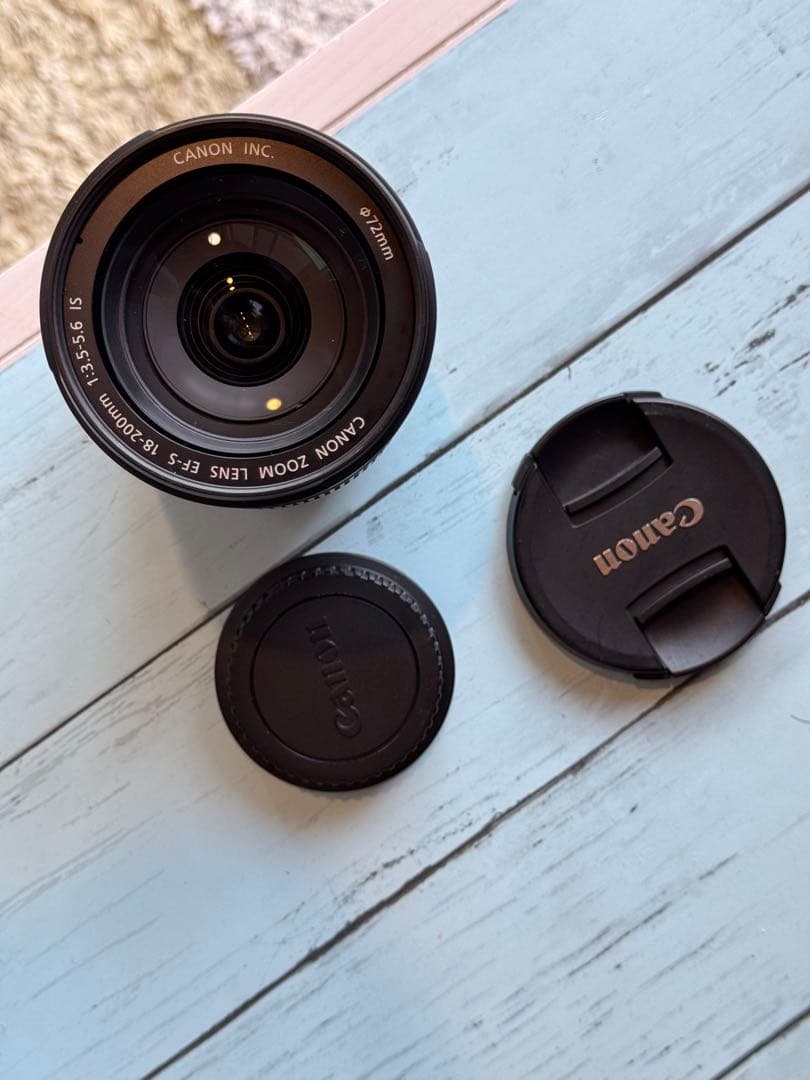 Canon EF-S 18-200mm f/3.5-5.6 IS 中古