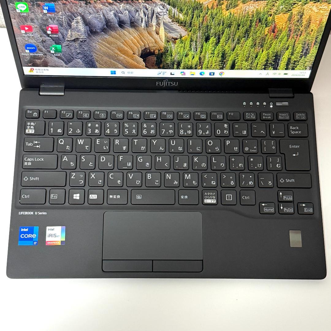 ☆バッテリー良好☆ 超軽量845g 第11世代Corei7 富士通 H53