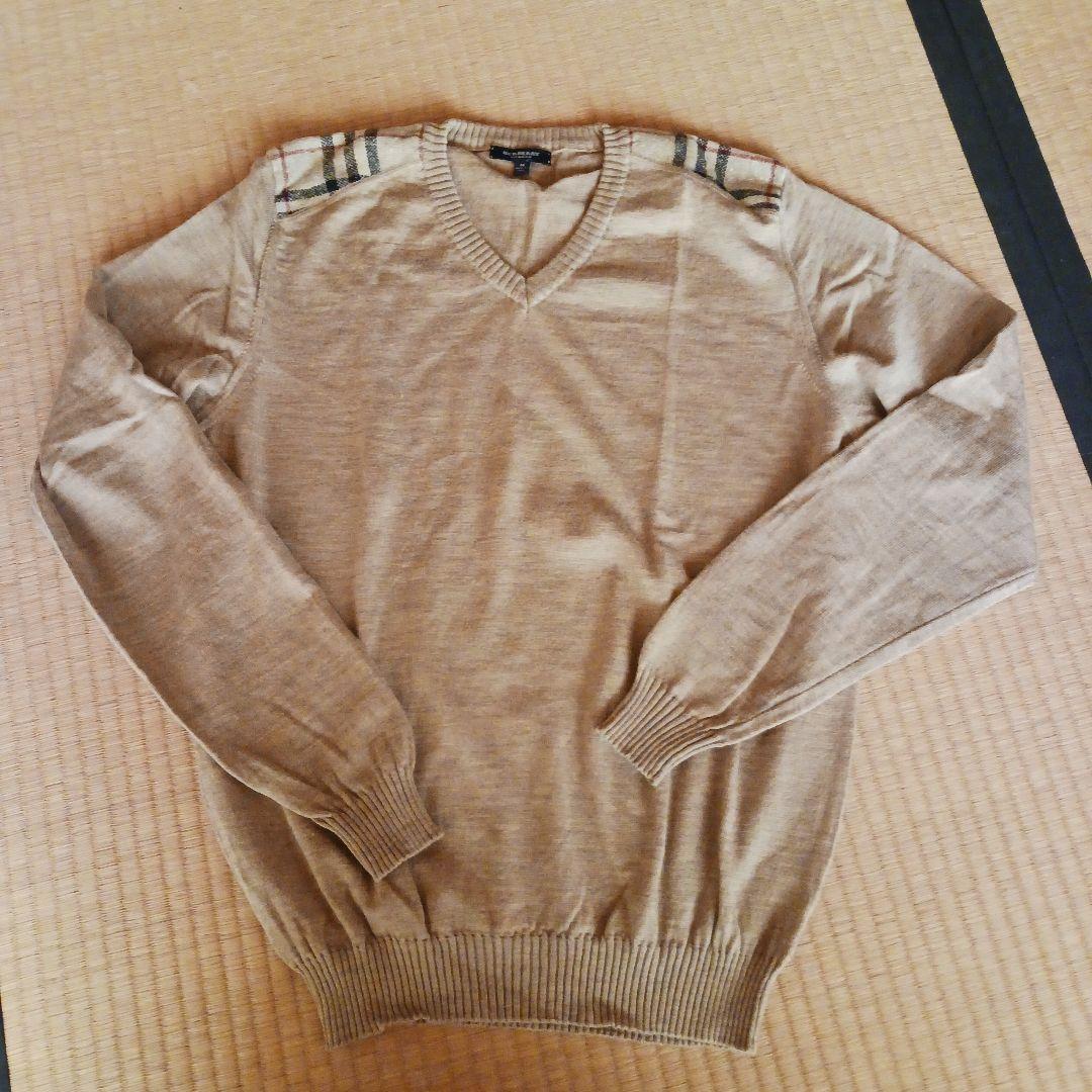 BURBERRY ベージュ Vネックセーター M - メルカリ