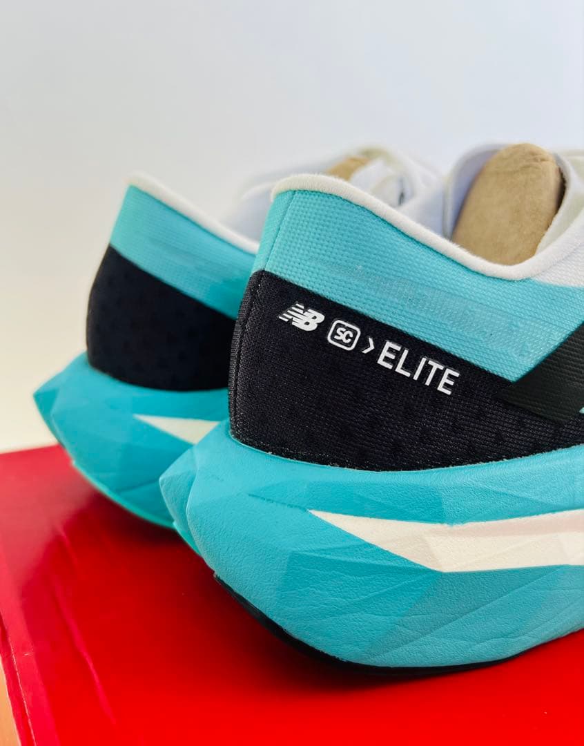 ニューバランス FuelCell SC Elite v4 25.5cm