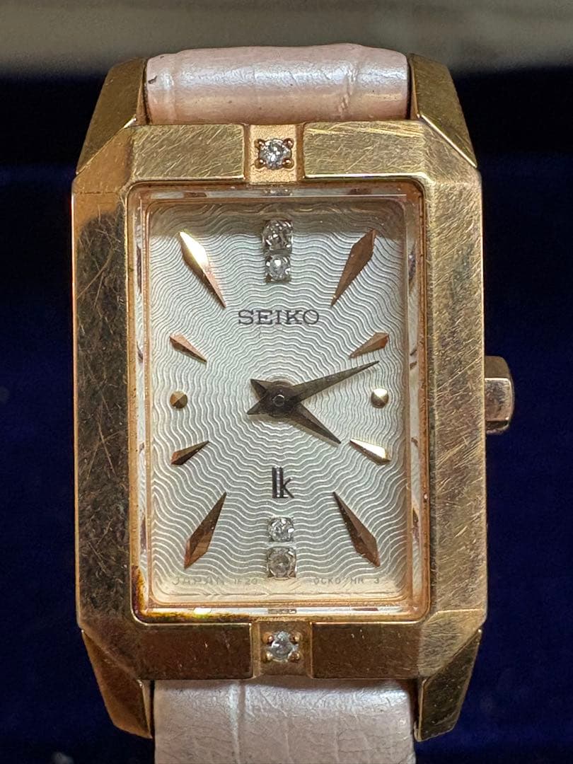 セイコー ルキア ダイヤ6P 1F20-0BX0 レディース腕時計 ゴールド