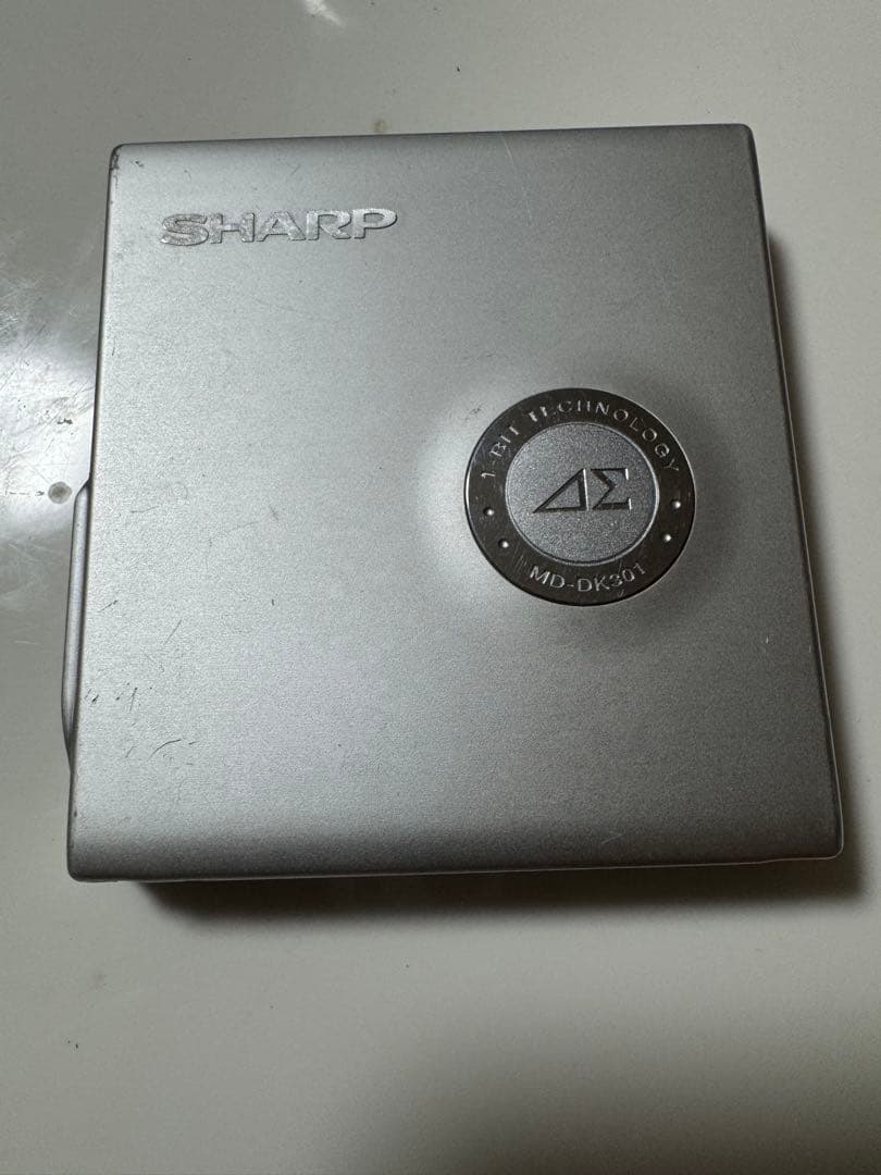 SHARP ポータブルMDプレーヤー MD-DK301-S - メルカリ