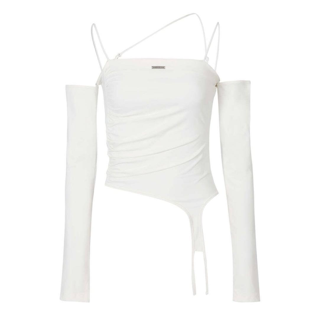 bohemian seoulOFF SHOULDER CURVED T - メルカリ