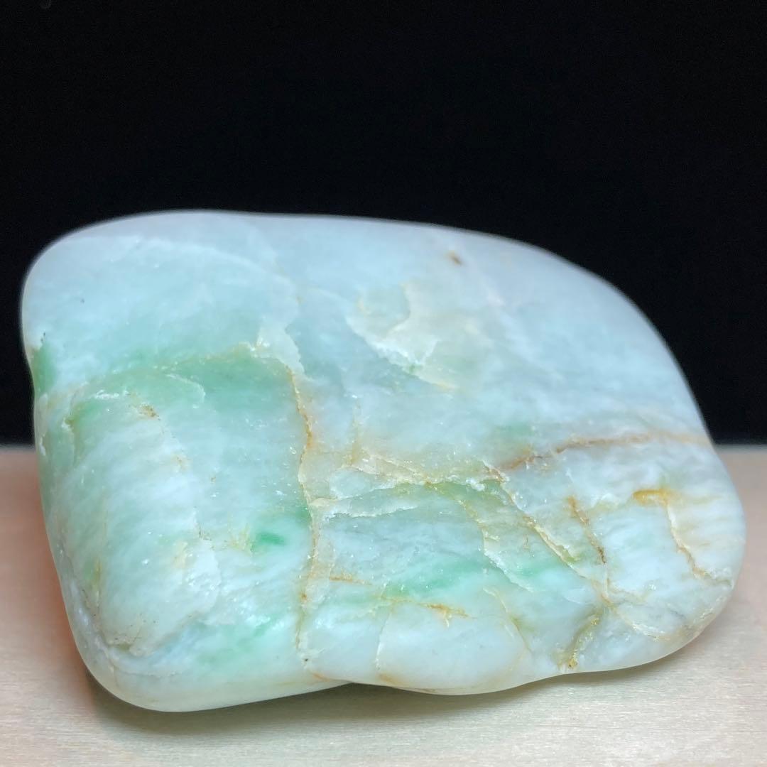 【専用品】 糸魚川翡翠　ロウカン質 翡翠　原石　150.6ｇ