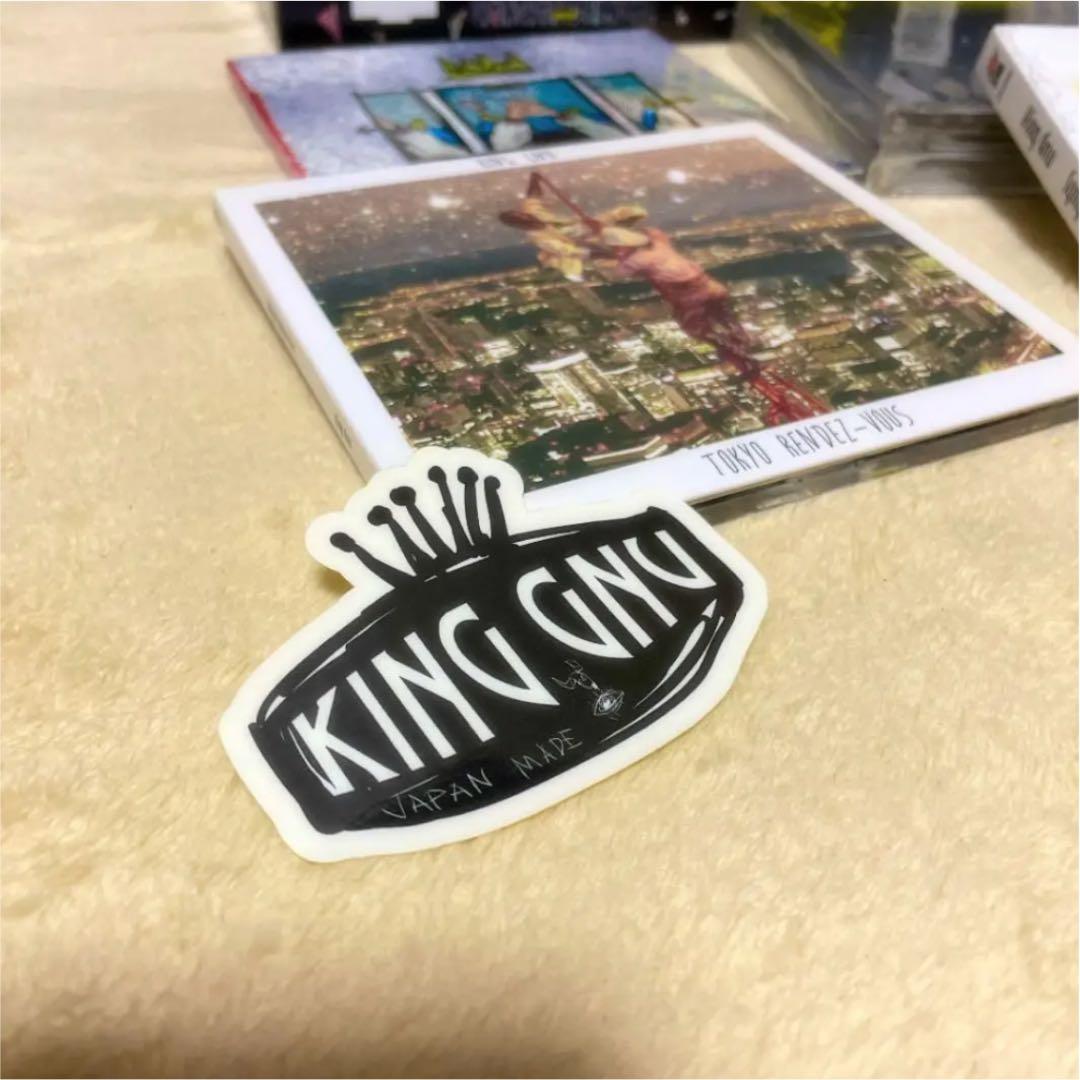 値下げ】King Gnu キングヌー CDセット 特典ステッカー付き - メルカリ