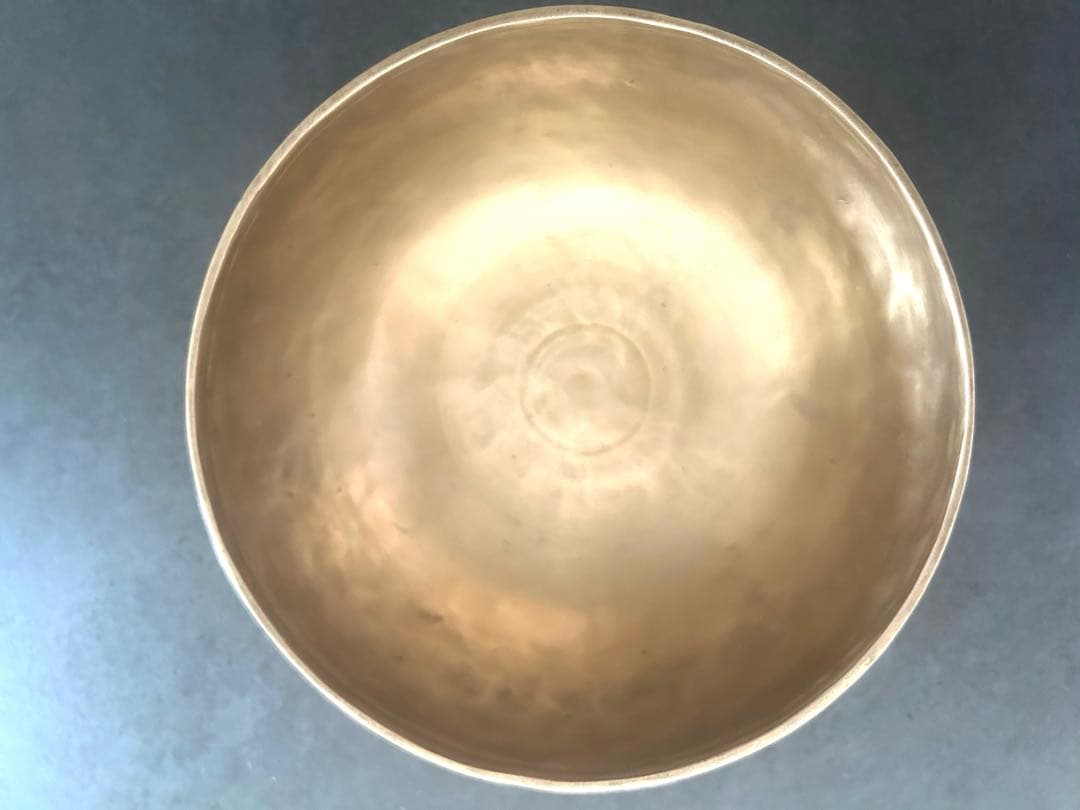 フルムーン マットゴールド シンギングボウル 26.5cm