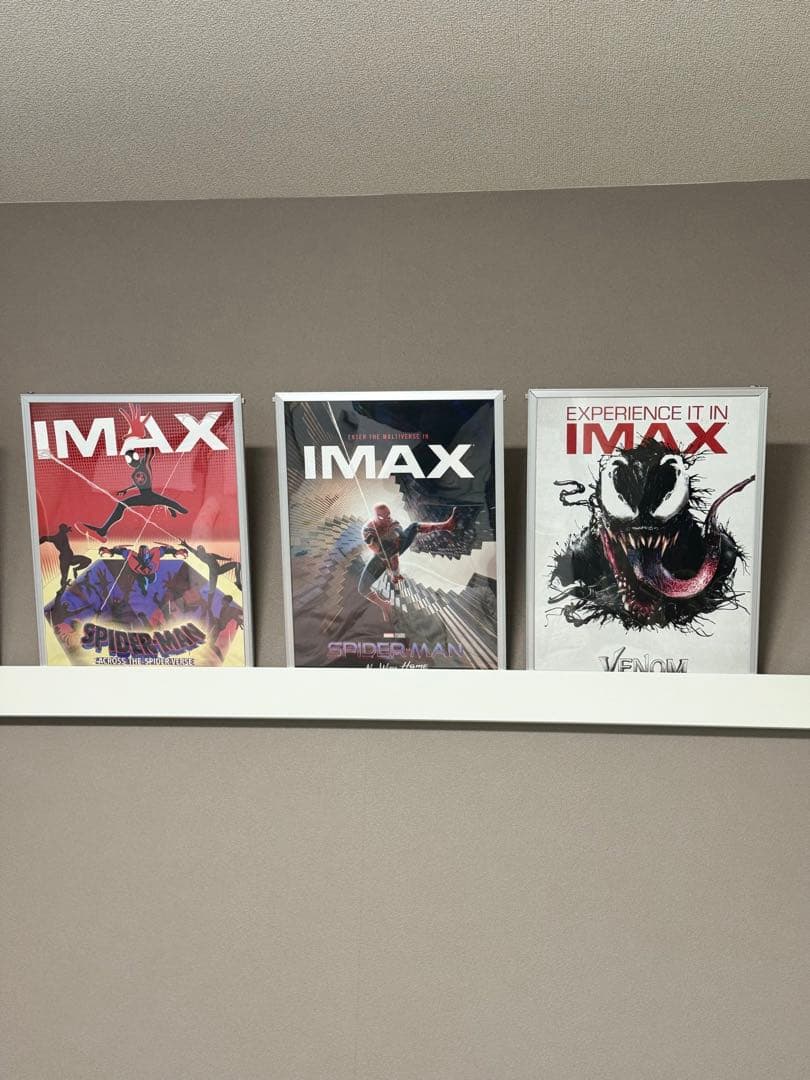 IMAX スパイダーマンポスター（A3）、額縁・ミニポスター付き - メルカリ