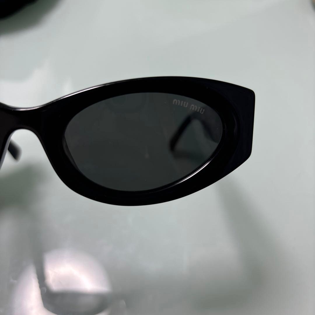 miu miu キャットアイ サングラス 黒 ブラック - メルカリ