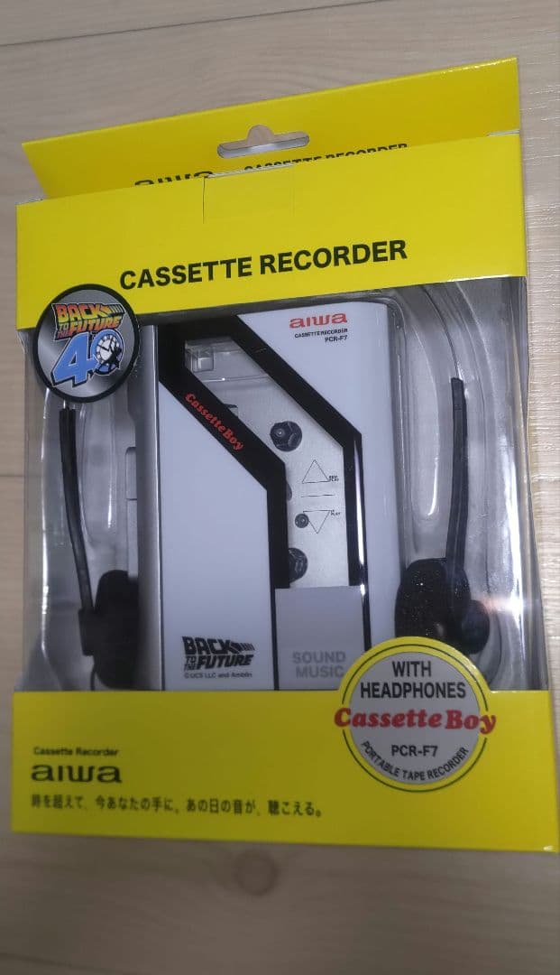 バックトゥザフューチャー ポータブルカセットプレーヤー ドンキ