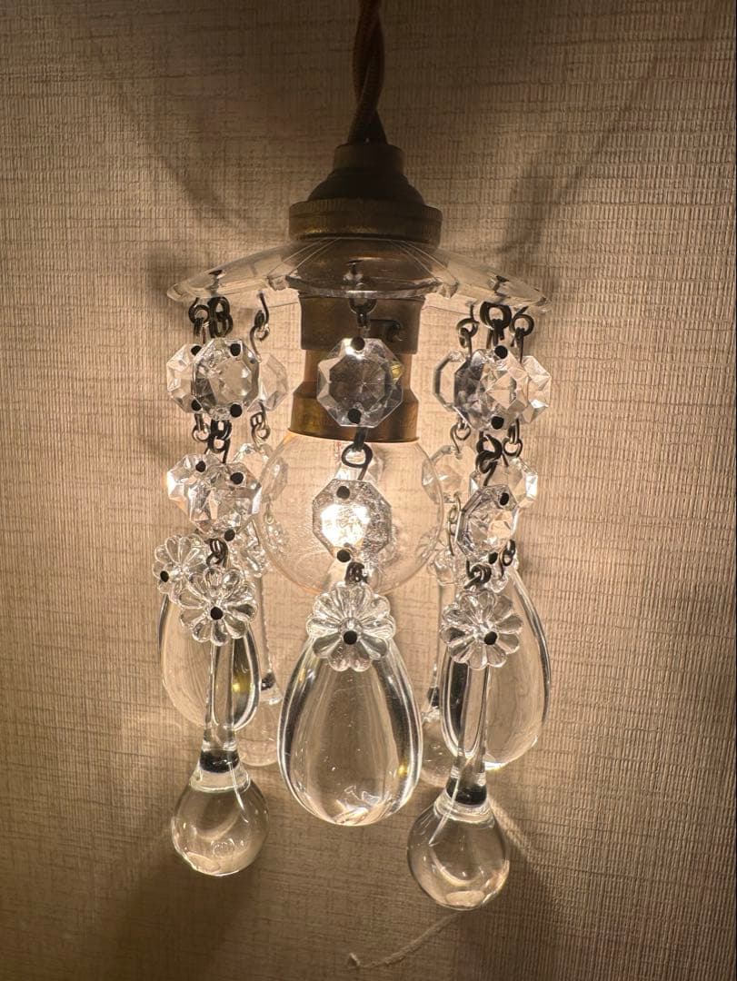 1900's フランス アンティーク 雨に濡れた小さなお花のミニシャンデリア＊