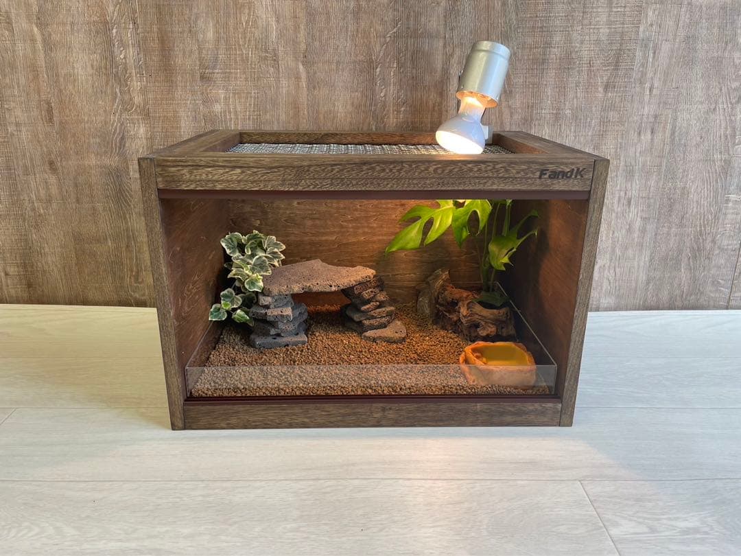 FandK爬虫類木製ケージ pieni - メルカリ