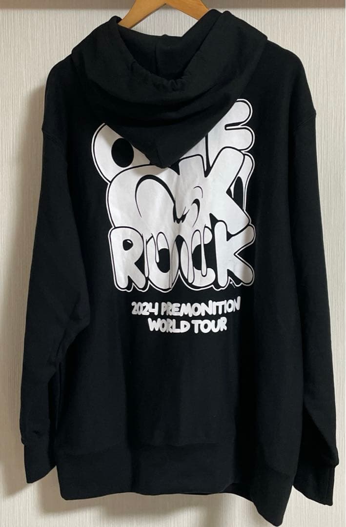 ONE OK ROCK 2024 WORLD TOUR パーカー XL - メルカリ