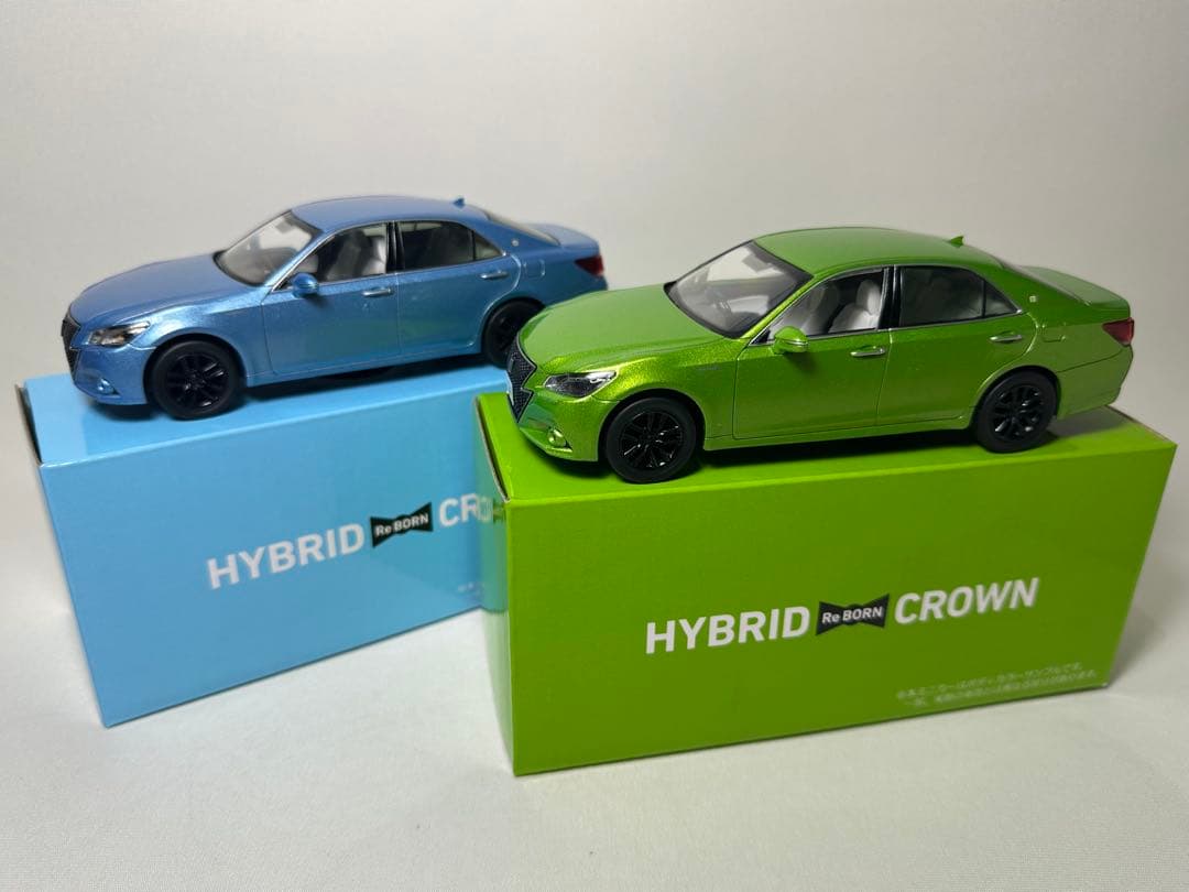 非売品 クラウン カラーサンプル 2台セット トヨタ クラウン カラー