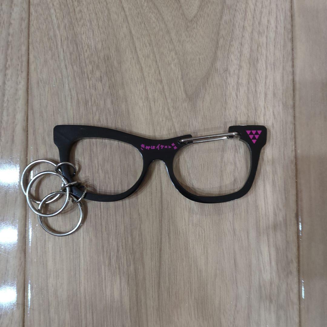 Perfume JPNツアーグッズ メガネ型カラビナ - メルカリ