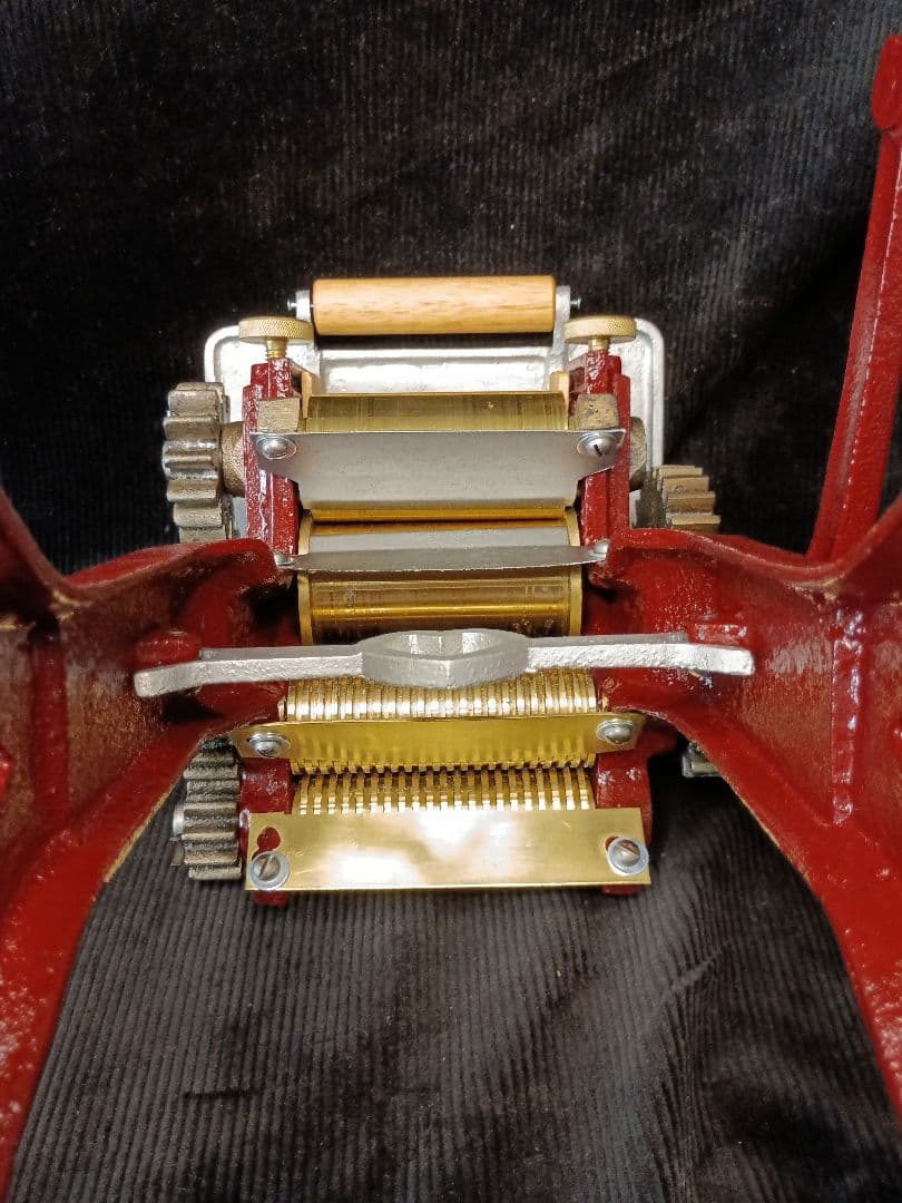 衛生的　杉村式ハート型製麺機　2.2mm Pasta machine