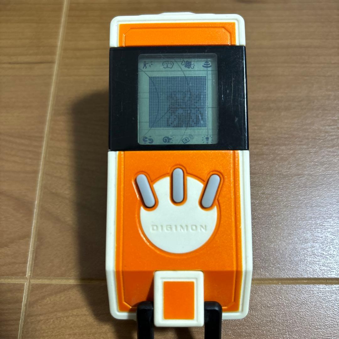 デジモンセイバーズ デジヴァイスiC オレンジ - メルカリ
