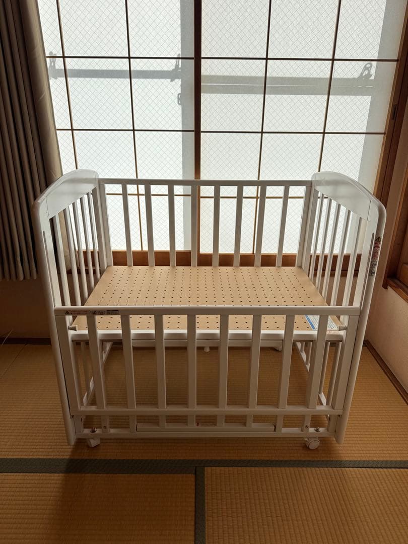 Katoji ベビーベッド　ミニサイズ　ホワイト カトージ（KATOJI） ベビーベッド 折りたたみ ベッド ミニ ホワイト