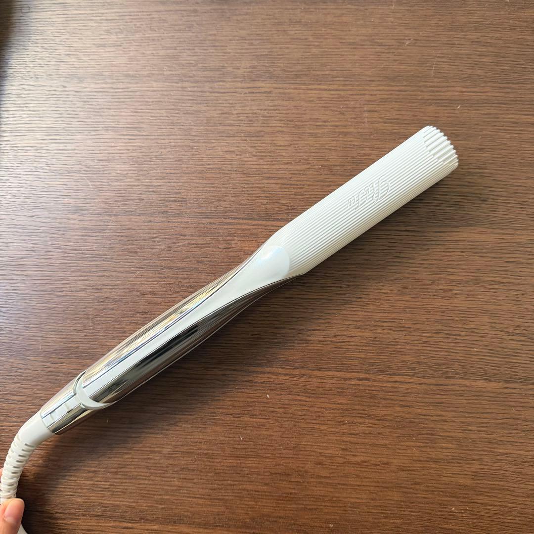 【即発送】Refa ビューテック ストレートアイロン ヘアアイロン　動作良好 リファビューテック ストレートアイロン | ヘアアイロン | ReFa