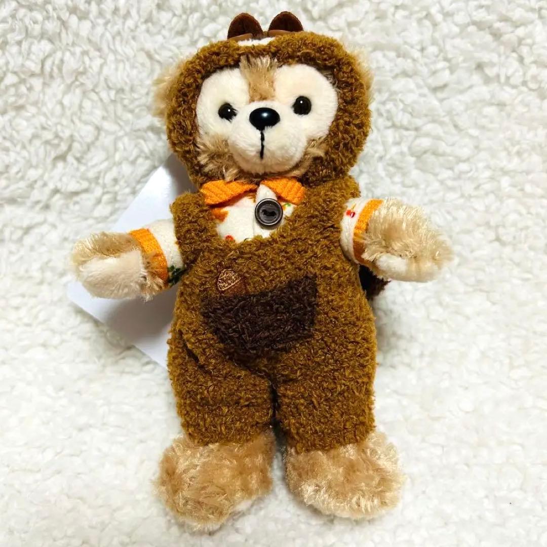 タグ付き】ディズニー ダッフィー 秋のぼうけん ぬいぐるみバッジ ぬいば