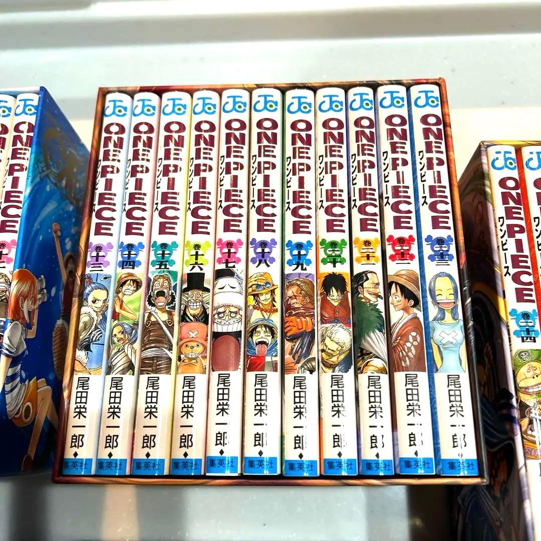 ワンピース1巻〜32巻　46巻〜90巻まで　限定箱入り　⭐︎ほぼ新品な状態⭐︎