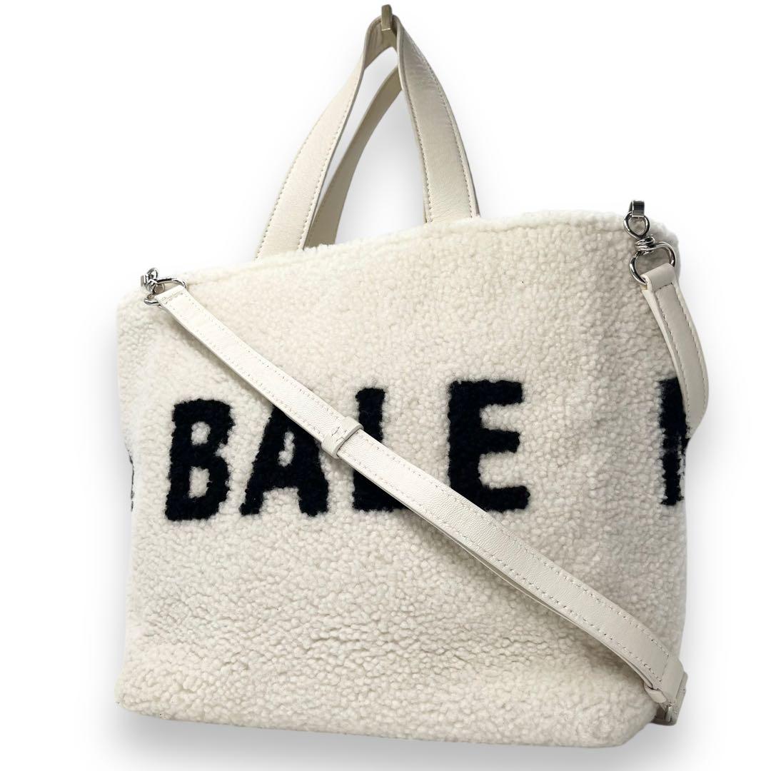 極美品□バレンシアガ ムートン ボア 2wayバッグ ショルダーバッグ 白