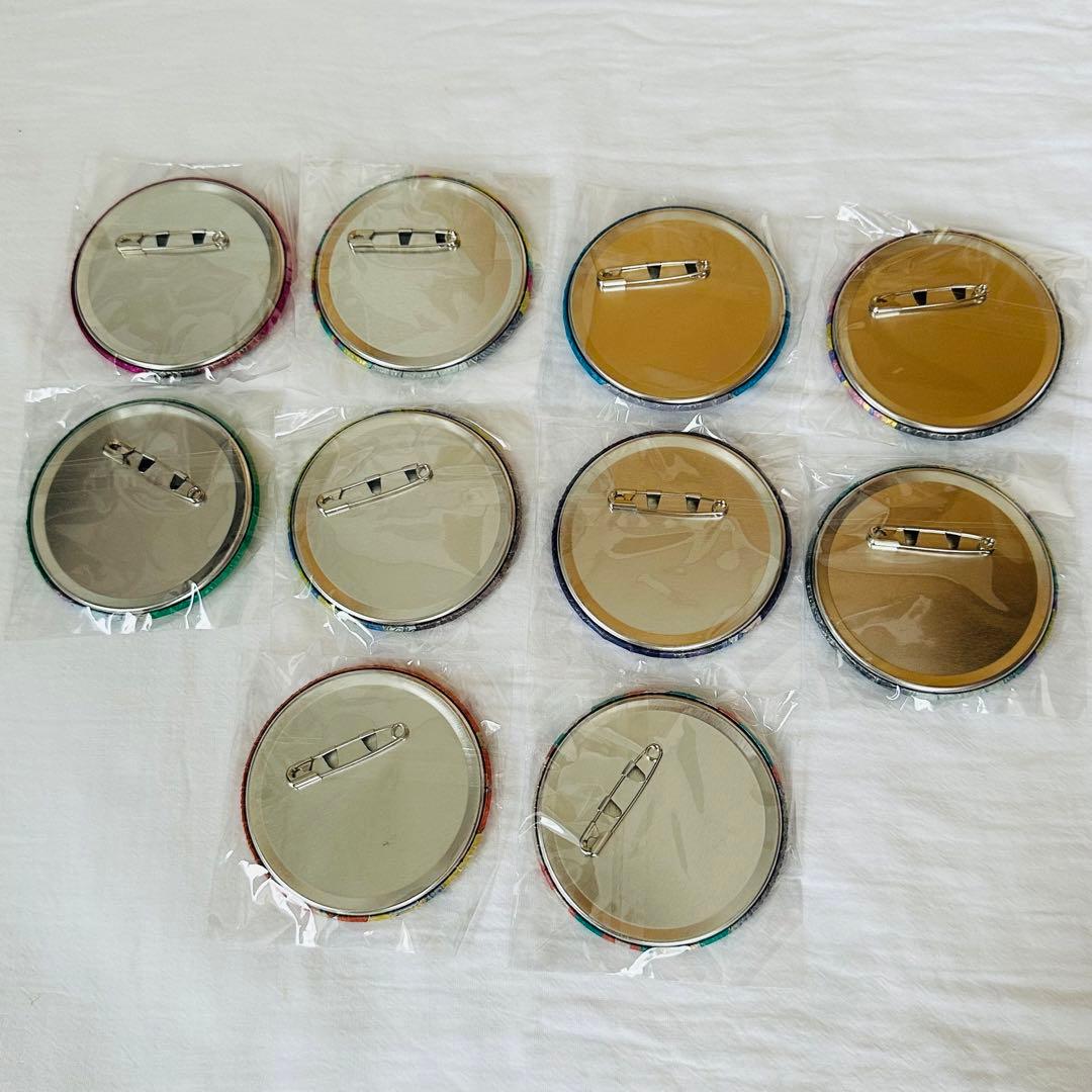 モブサイコ100 塩中文化祭 モブ 影山茂夫 ホログラム缶バッジ - メルカリ