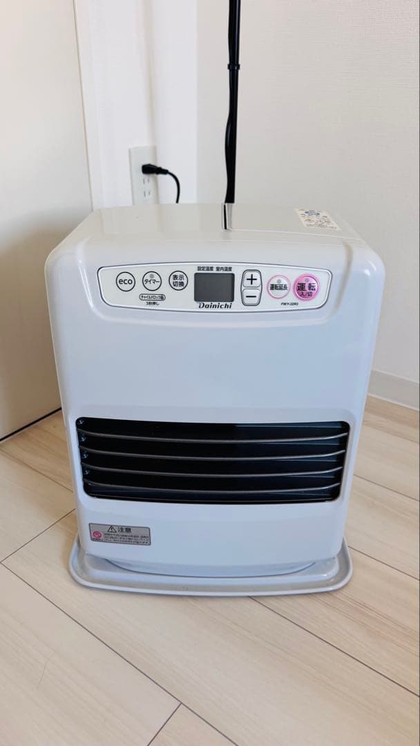 石油ファンヒーター FWY-32R3 ホワイト ダイニチ（Dainichi） FWY-32R3-W (ムーンホワイト) 石油 ファン