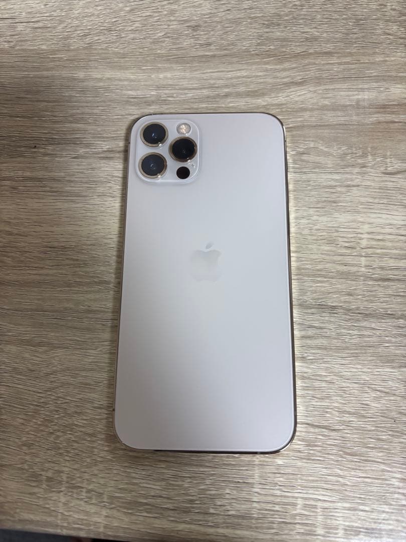 Apple iPhone 12 Pro 256GB シルバー - メルカリ