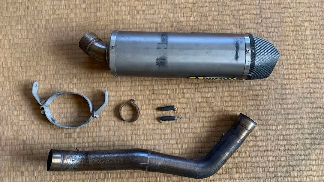 CBR600RR pc40 前期 ARROW アロー　マフラー 廃盤品 新品未使用 アローARROWチタンサイレンサー/マフラー CBR600RR