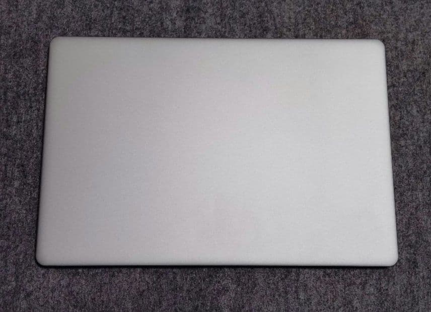 GLM GM-JAPAN製ノートパソコン バッテリ難あり