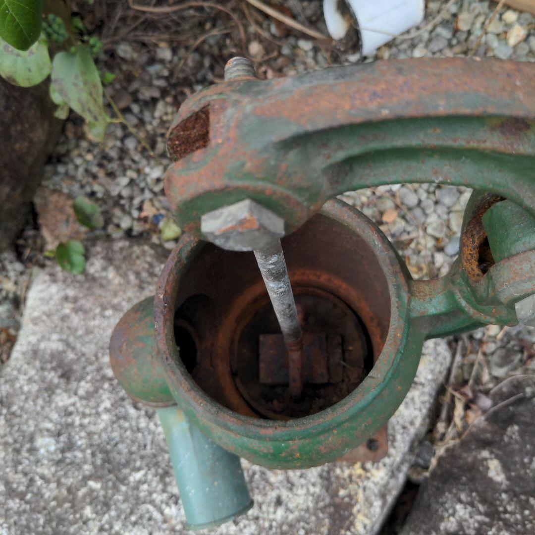 ミ*ル様 手押し井戸ポンプ レトロ井戸ポンプ ガッチャンポンプ