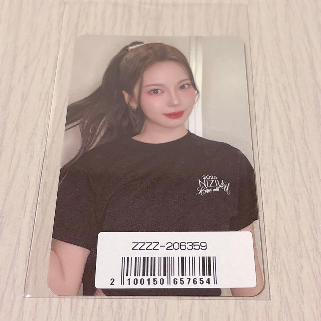 NiziU New Emotion 東京 ラキドロ トレカ アヤカ - メルカリ