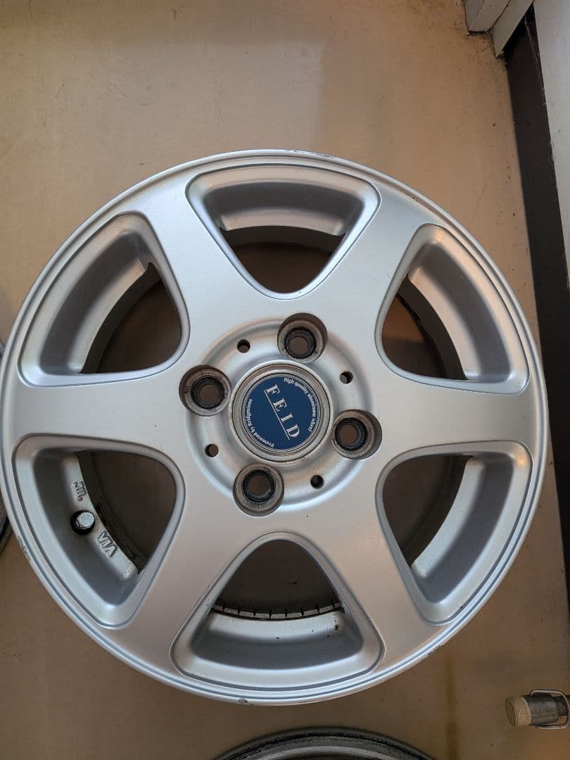 【tatata】 13インチ ブリヂストンFEID 4.5J 4穴