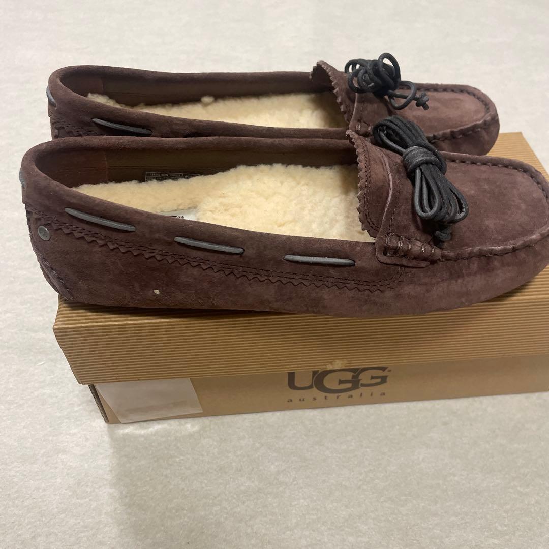 UGG MEENA モカシンシューズ ブラウン UGG ブラウン www.cosaga.com