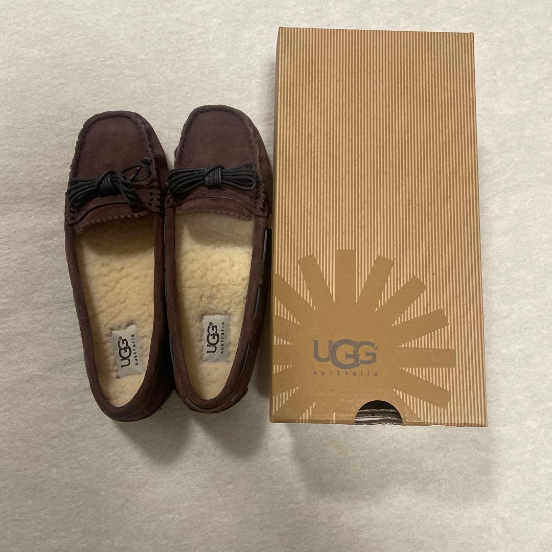 UGG MEENA モカシンシューズ ブラウン UGG ブラウン www.cosaga.com