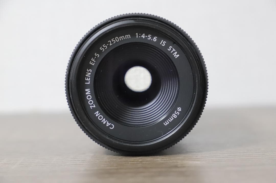 Canon EF-S 55-250mm f/4-5.6 IS STM　美品