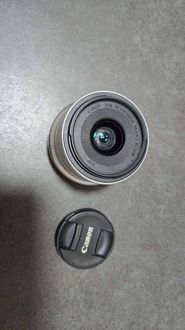 Canon RF-S18-45mm F4.5-6.3 IS STM　ズームレンズ