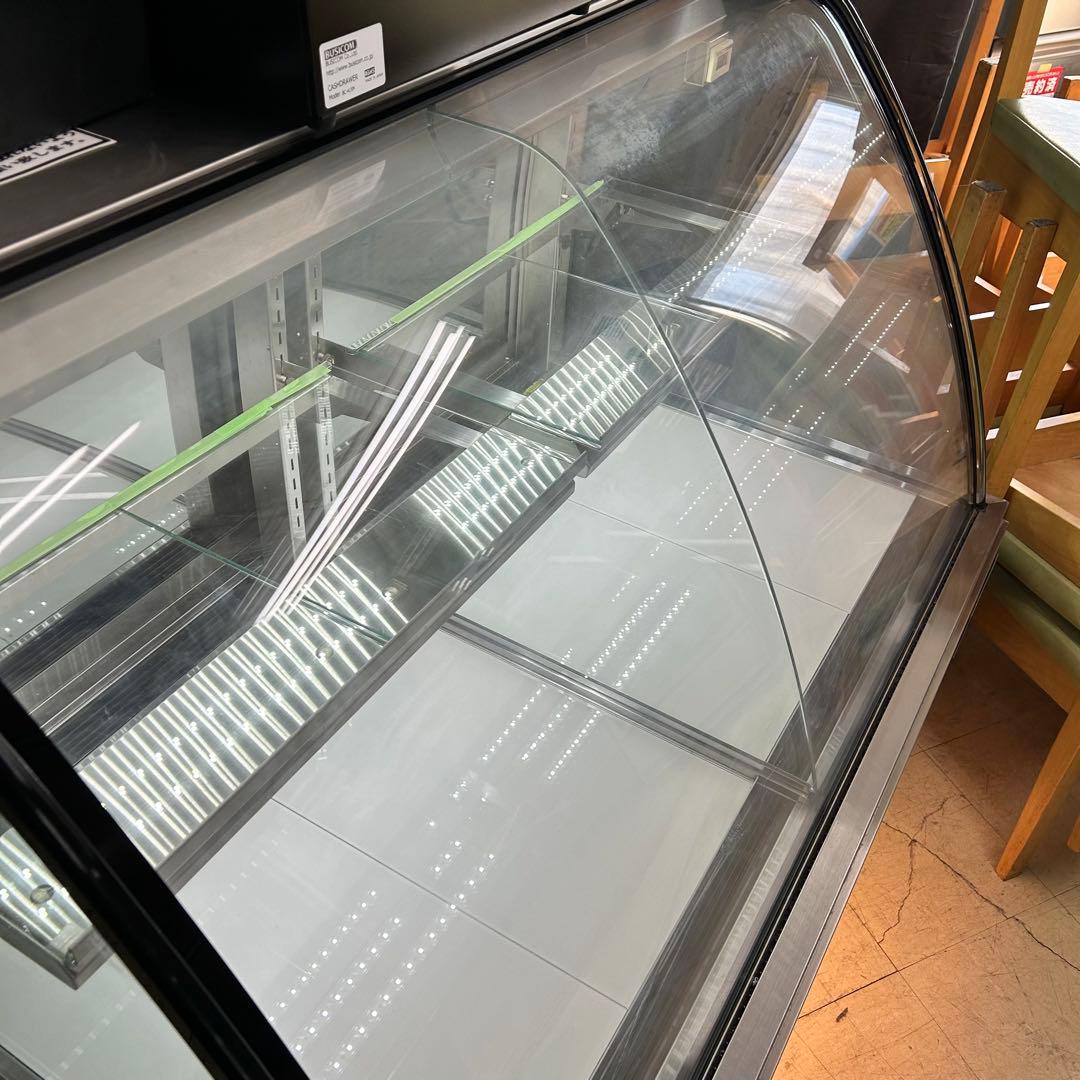 1280戸塚区引取り割引】サンデン特注品冷蔵ケーキショーケース - メルカリ